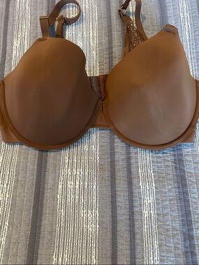 Lively Smooth Molded T-Shirt Bra in Brown